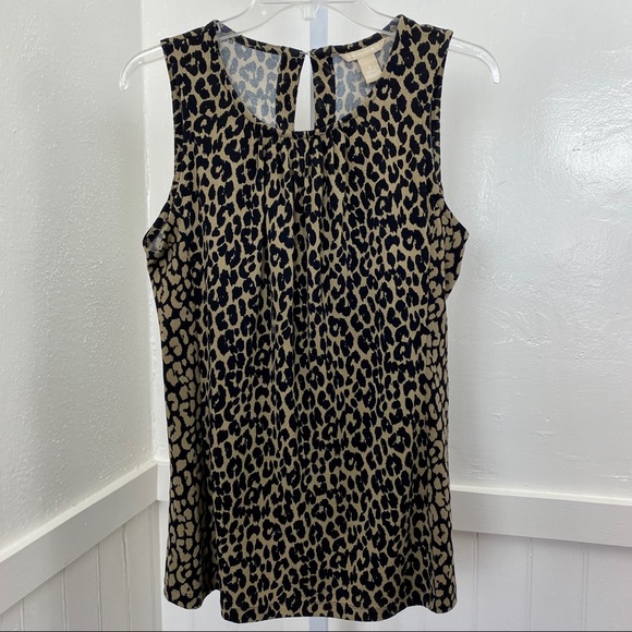 Banana Republic Tops - Banana Republic Leopard Print Sleeveless Top | S